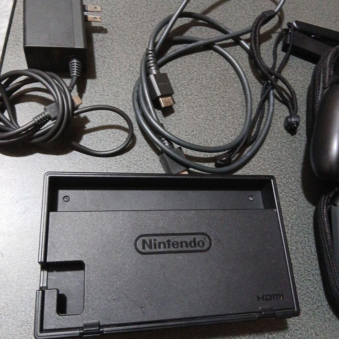 Nintendo Switch 本体、Joy-Con、ケース付き画面保護シール