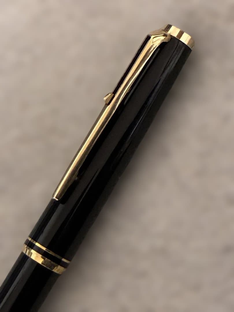 ◾️MONT BLANC モンブラン◾️ハンマートリガー式ボールペン◾️黒／金◾️