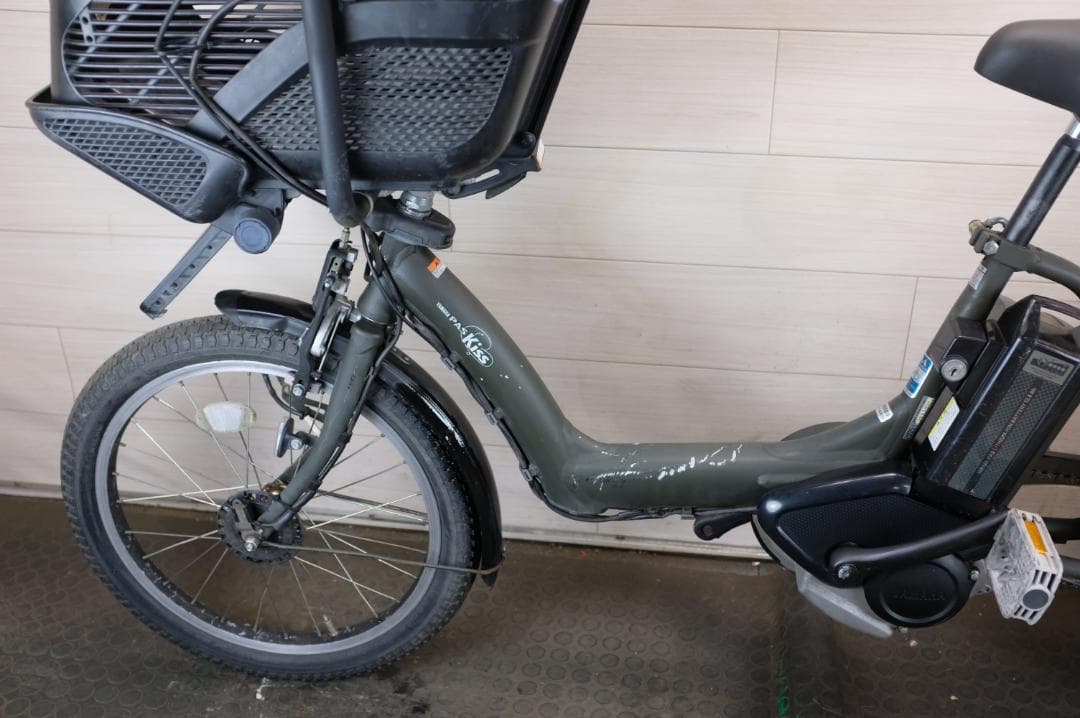 購*）様 新基準★ヤマハPAS　KISS　20インチ　3段　12.8Ah充電器あ