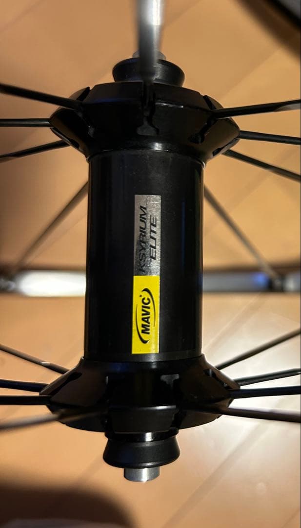 【美品】マヴィック mavic キシリウムエリート前後クリンチャー