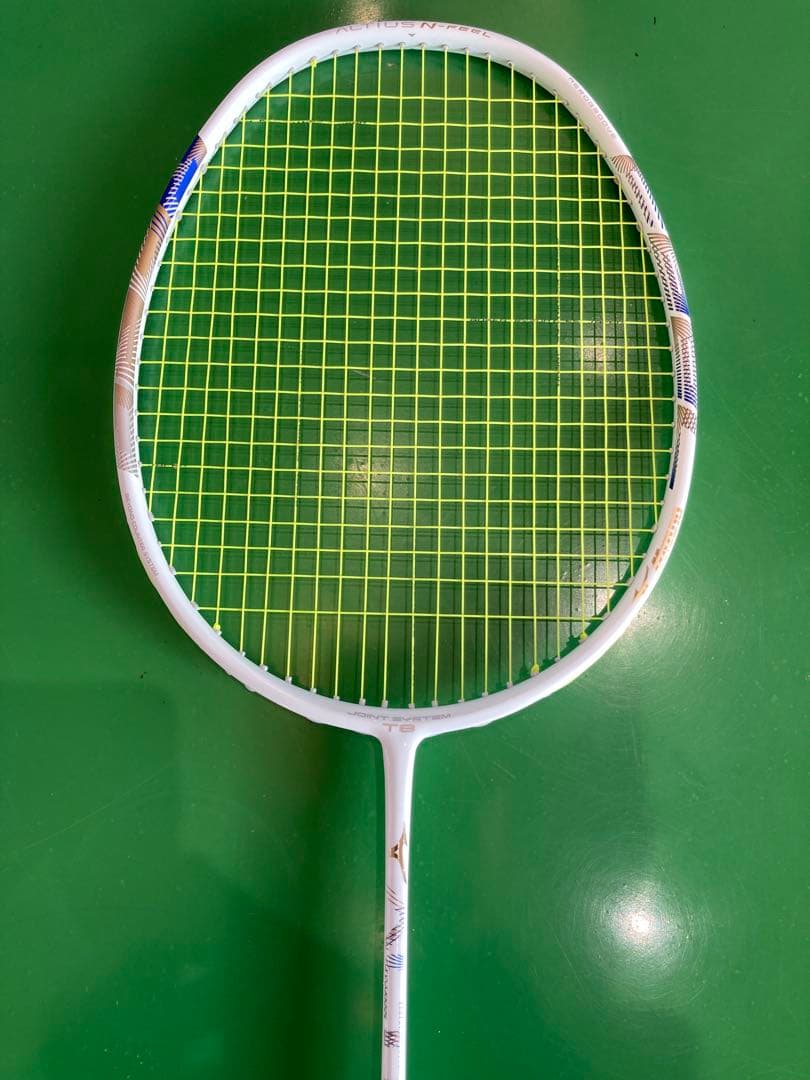 ミズノバドミントンラケット アルティウス N-FEEL ALTIUS 2本超美品