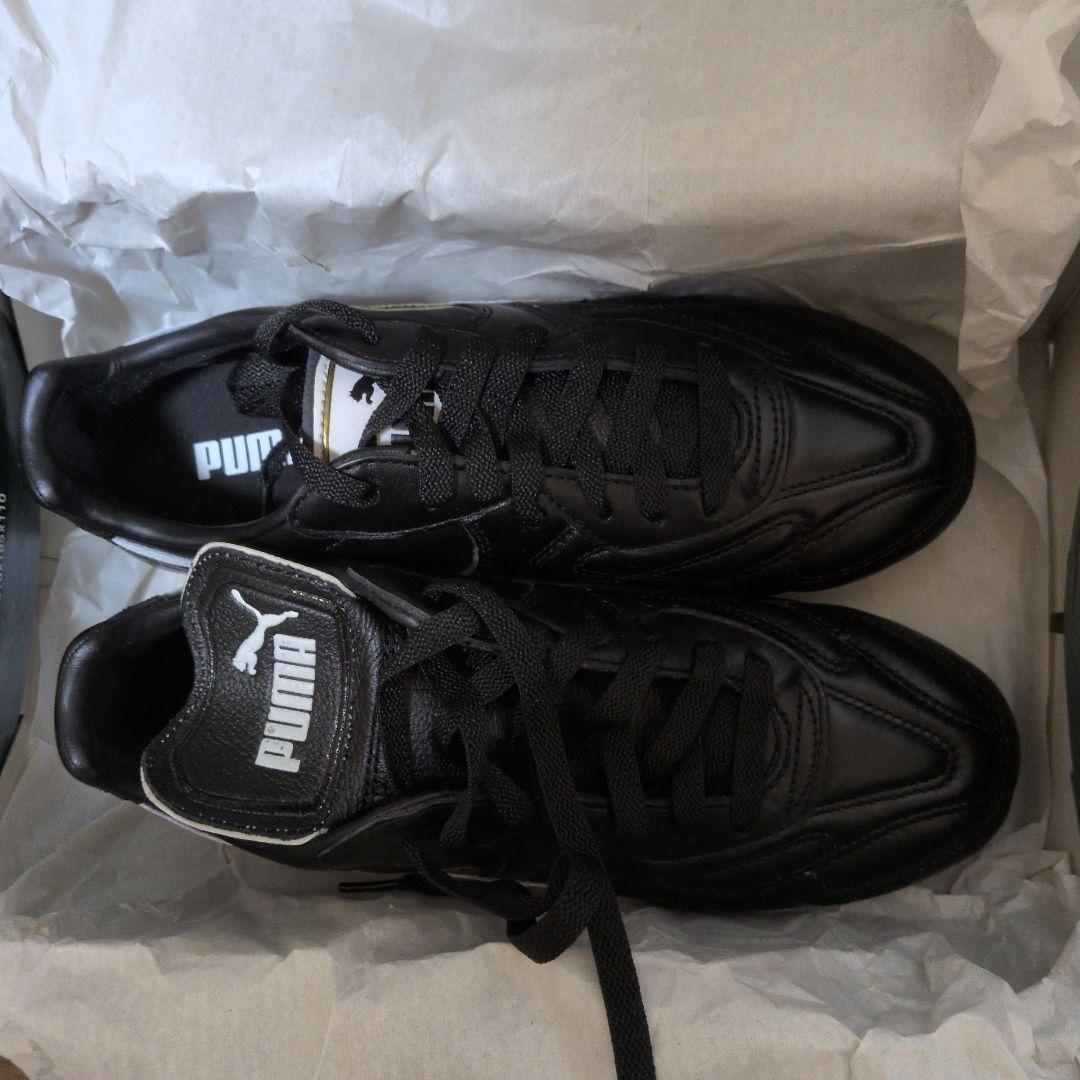 PUMA KING スパイクシューズ ブラック/ホワイト