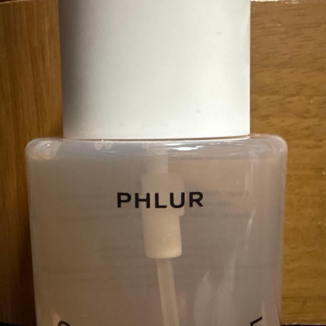 Phlur cashmere skin 240ml Sephora 香水