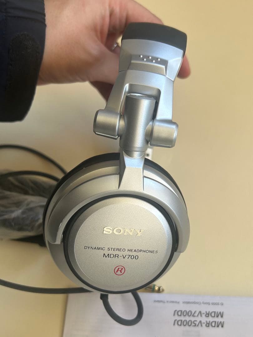 SONY mdr v700 DJ 未使用 有線