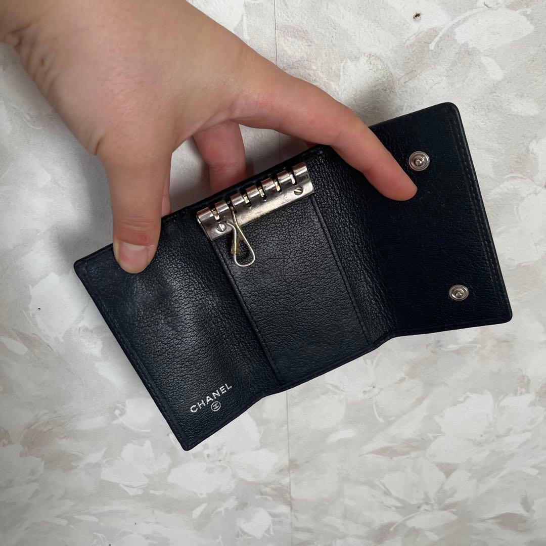 CHANEL シャネル カメリア レザー キーケース