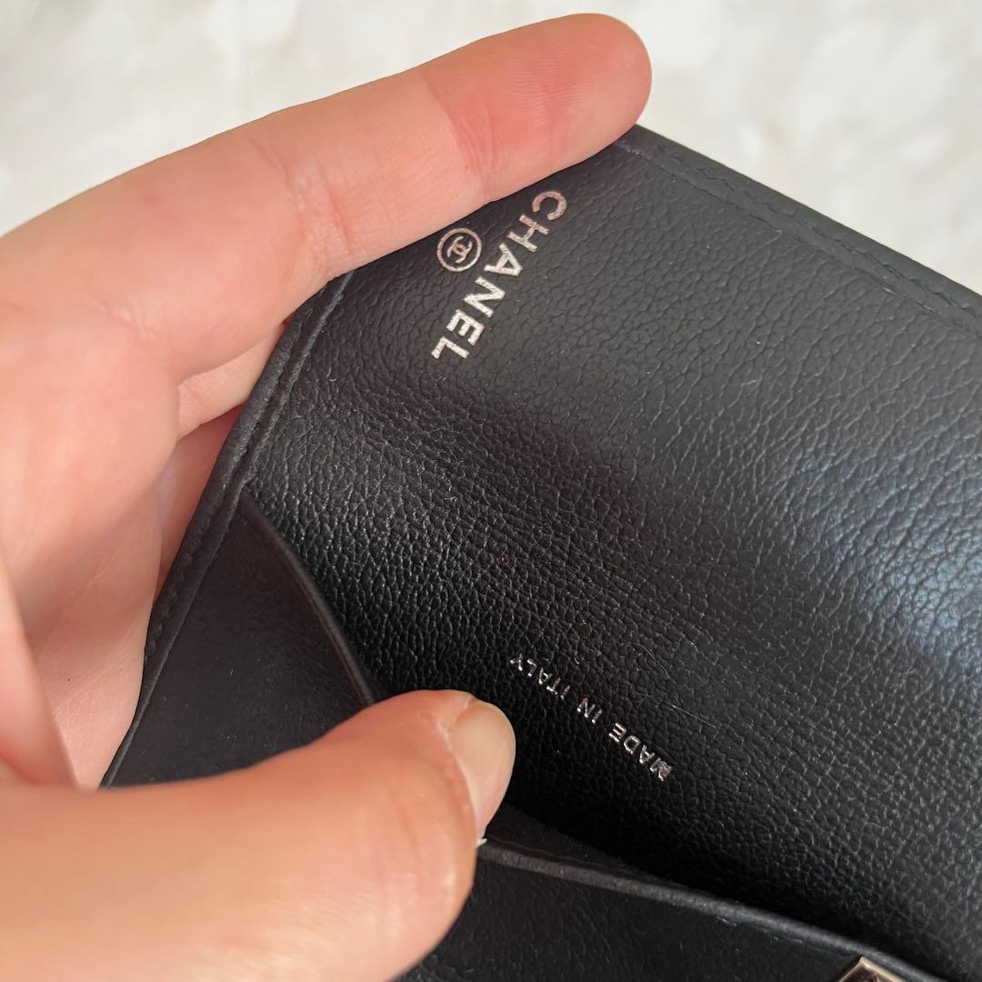 CHANEL シャネル カメリア レザー キーケース
