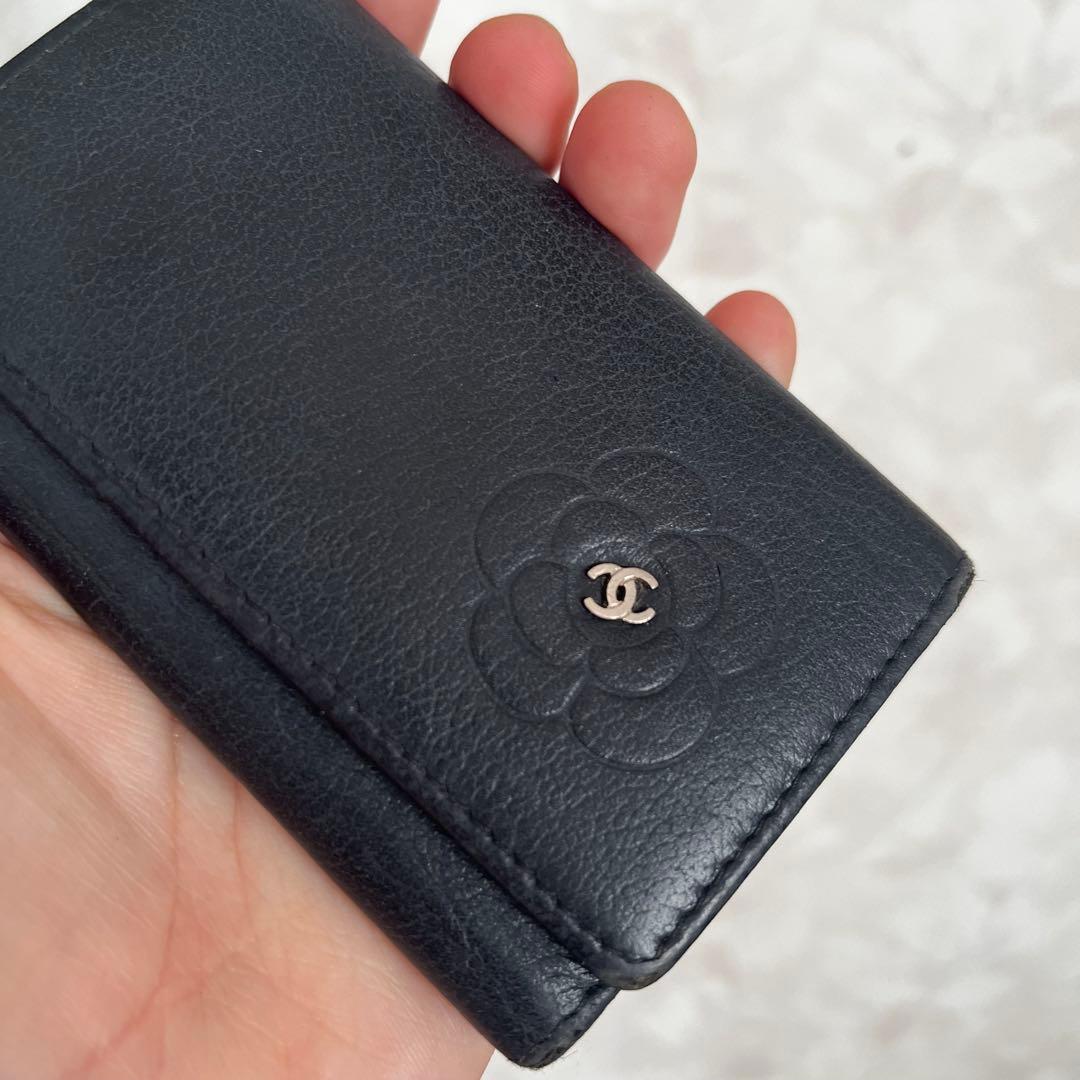 CHANEL シャネル カメリア レザー キーケース