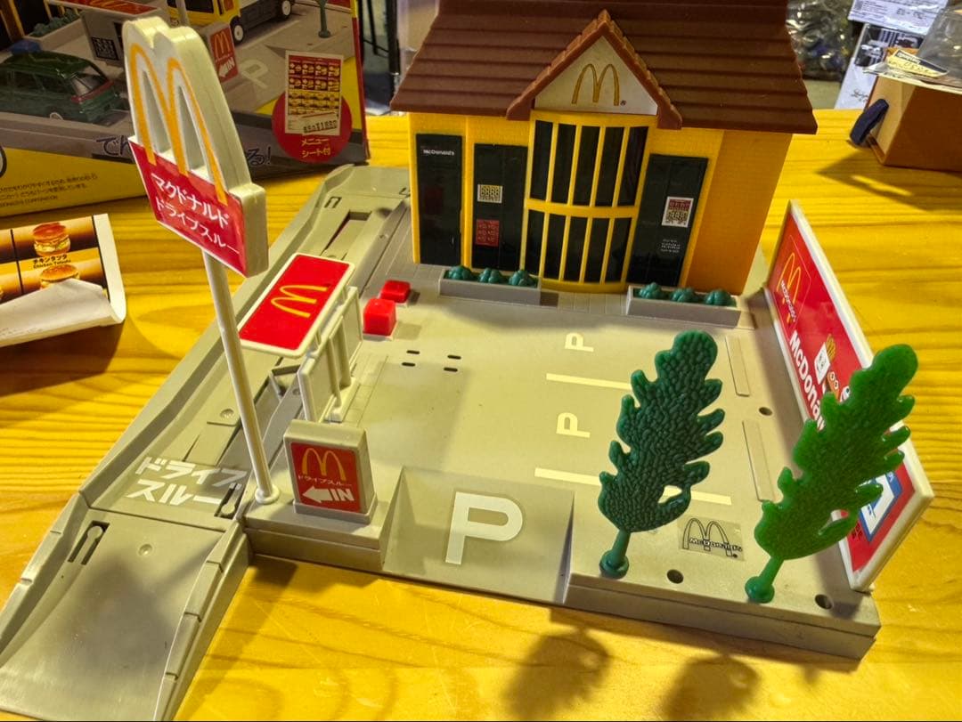 s1709 TOMY マクドナルド ドライブスルー 1995年 モータートミカ
