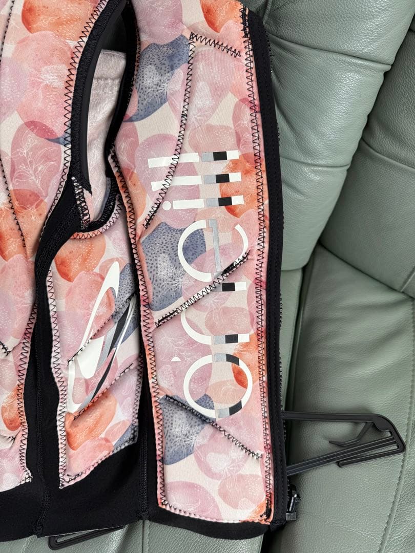 O'Neill ライフジャケット　レディース　Mサイズ
