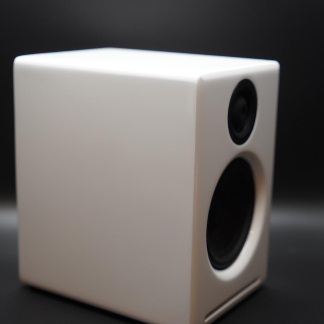 Audioengine A2+ ホワイト ＆ Kanto スタンド｜美品