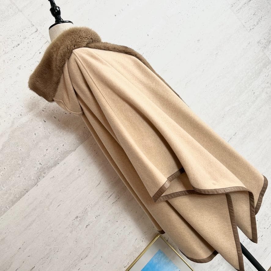極美品★AGNONA★ミンク★ファー★カシミヤ100★ケープコート