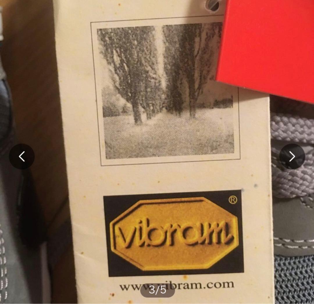ニューバランス　未使用品