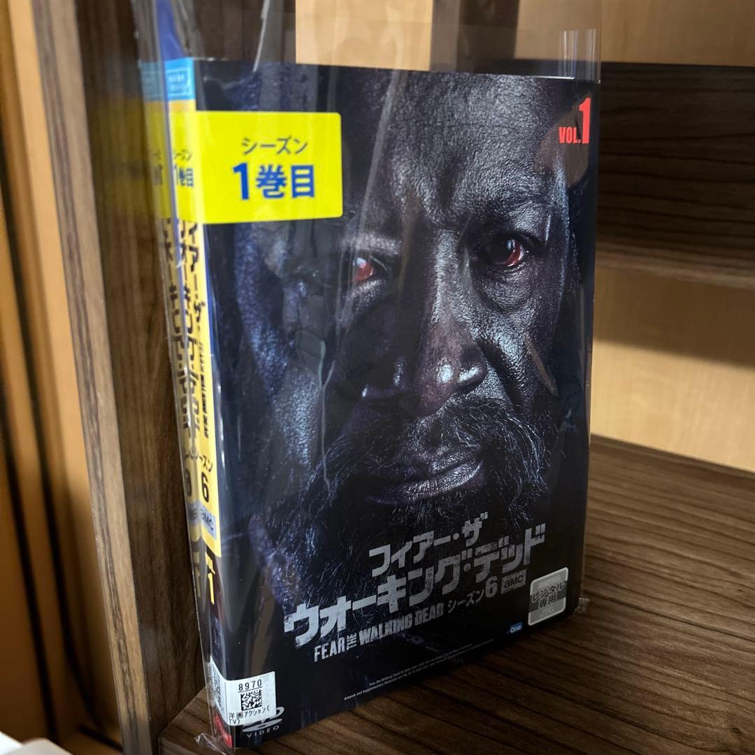 フィアー・ザ・ウォーキング・デッド　レンタル品&セル版DVD-BOX
