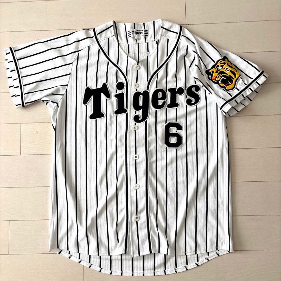 阪神タイガース　レプリカユニフォームＬ（未使用に近い）＆応援グッズ２品（未開封）