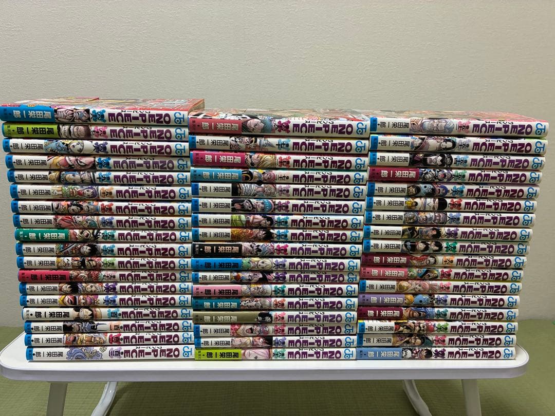 ワンピースONE PIECE漫画　1〜111巻＋おまけ