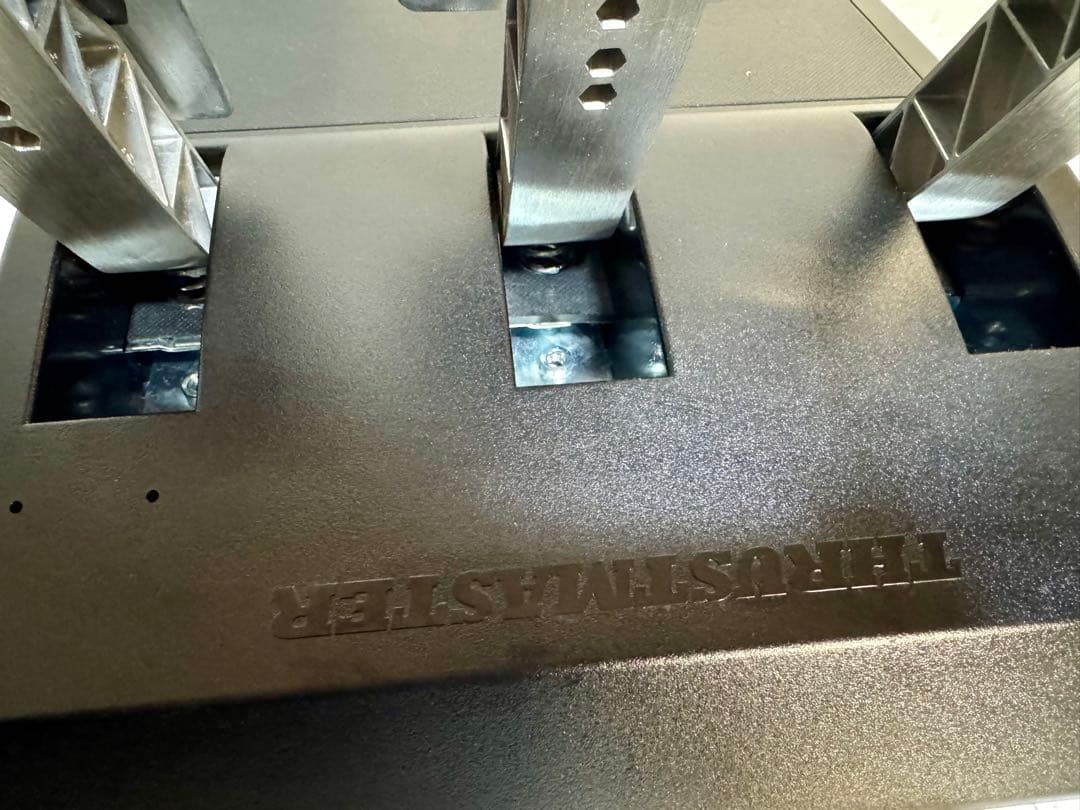 ほぼ未使用T-GT II Thrustmaster国内正規品 動作確認済 PS5
