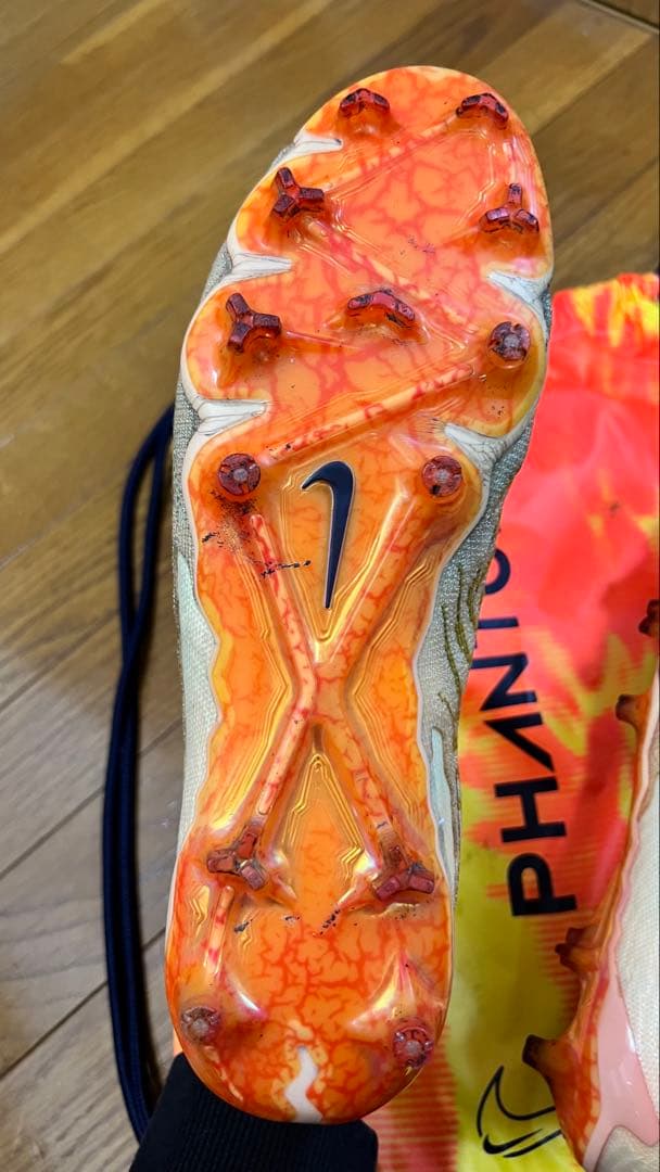 NIKE ファントムGX