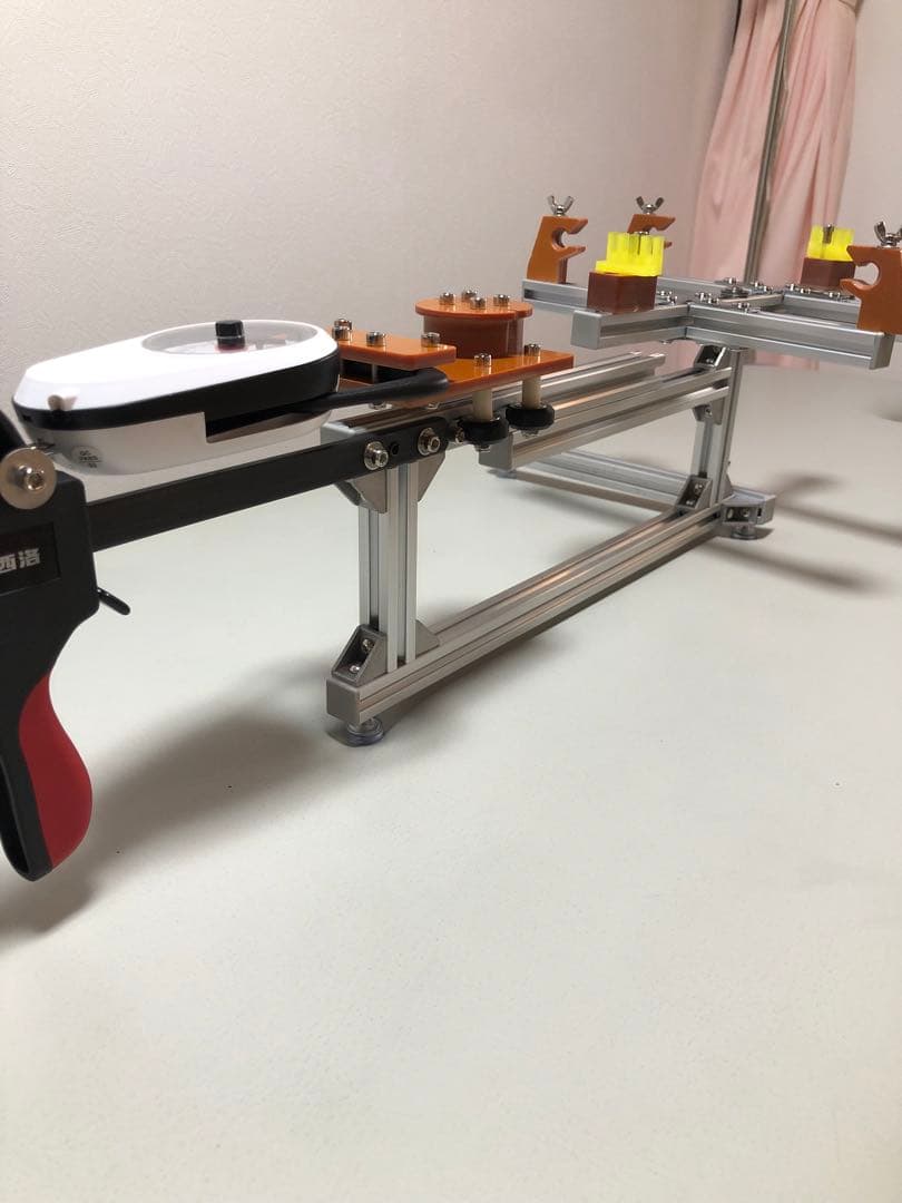 ガット張り機 ストリングマシンとEXBOLT65 200m