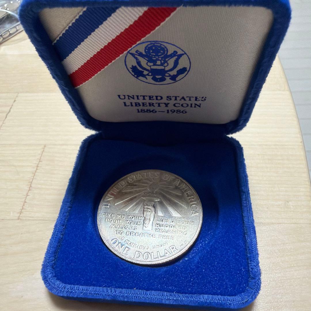 から1986年 自由の女神 1ドル銀貨