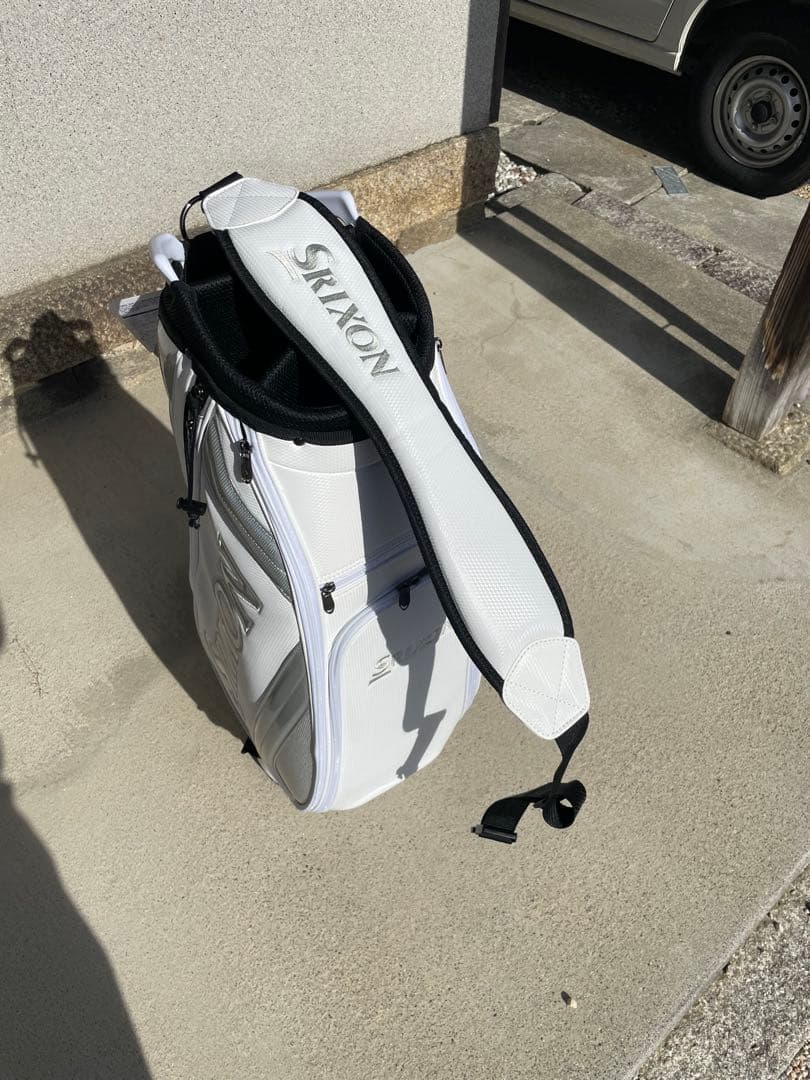 【連休期間割引中】【新品・未使用】 SRIXON ゴルフバッグ・キャディバッグ