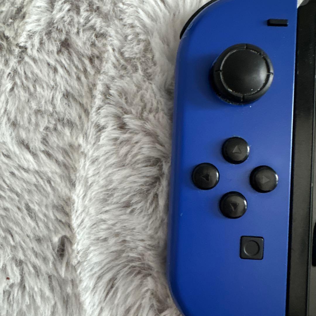 Nintendo Switch 青と黄のJoy-Con