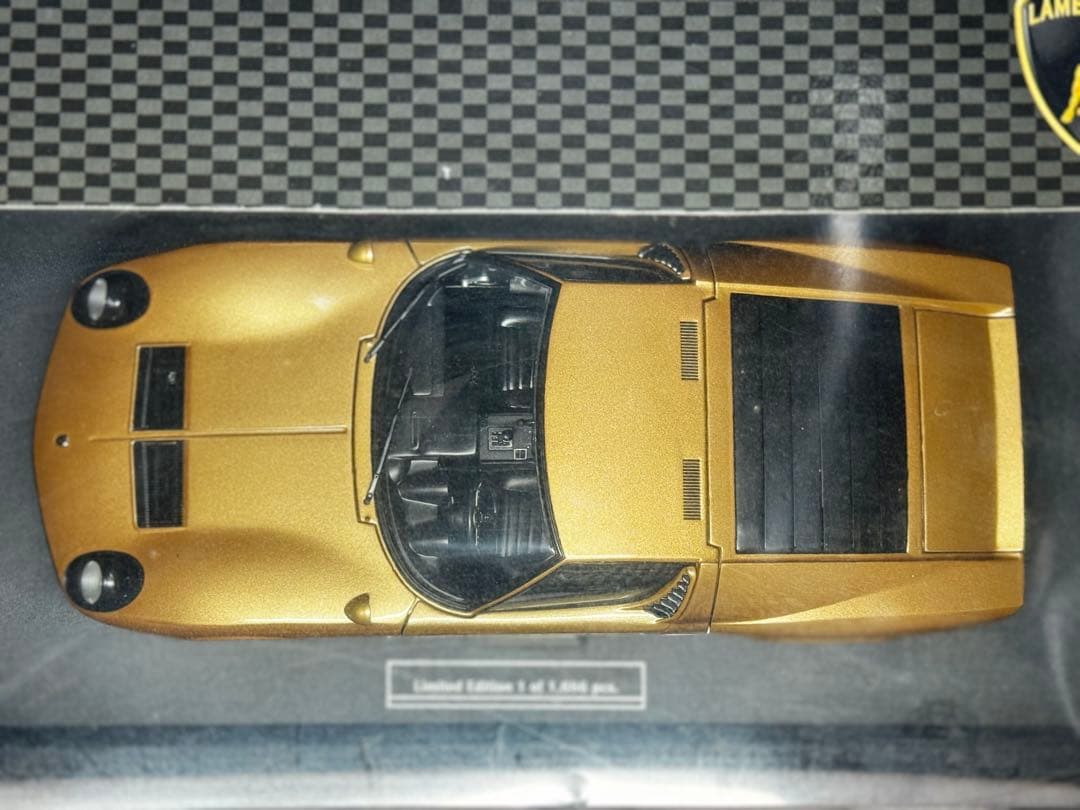Miura P400 Limited Edition 1/1686 pc 京商