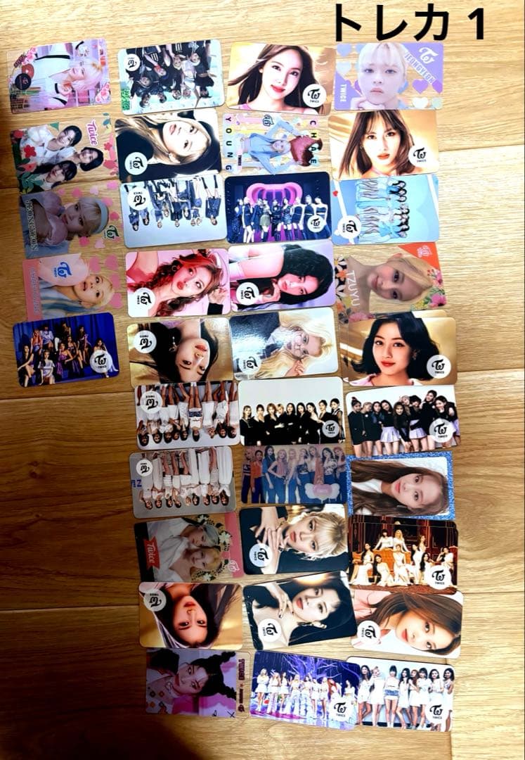 TWICE まとめ売り トレカ、CD等