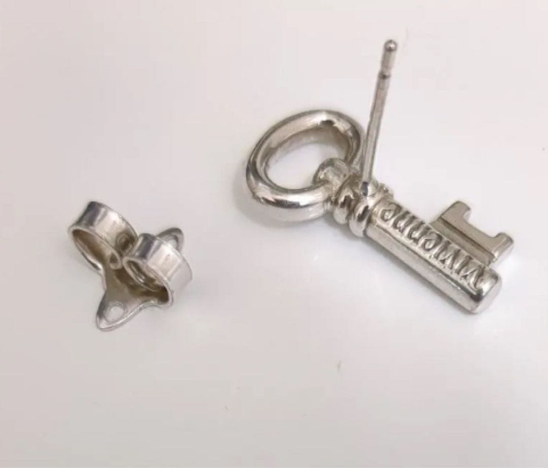Vivienne Westwood キー 鍵 key ピアス ヴィヴィアン
