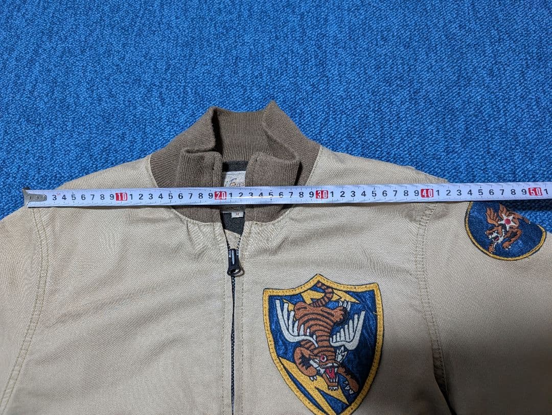 アビレックス ジャケット カーキ色 M
