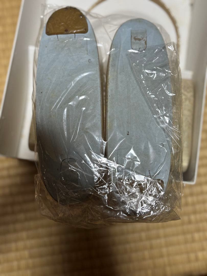 ゴールドエンボス和装用バッグと草履セット