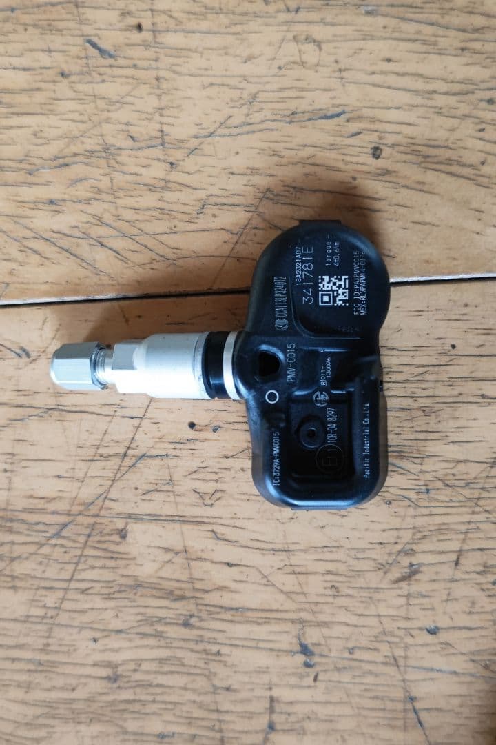 レクサス　空気圧センサー　TPMS　中古　8個（2台分）　RX NX
