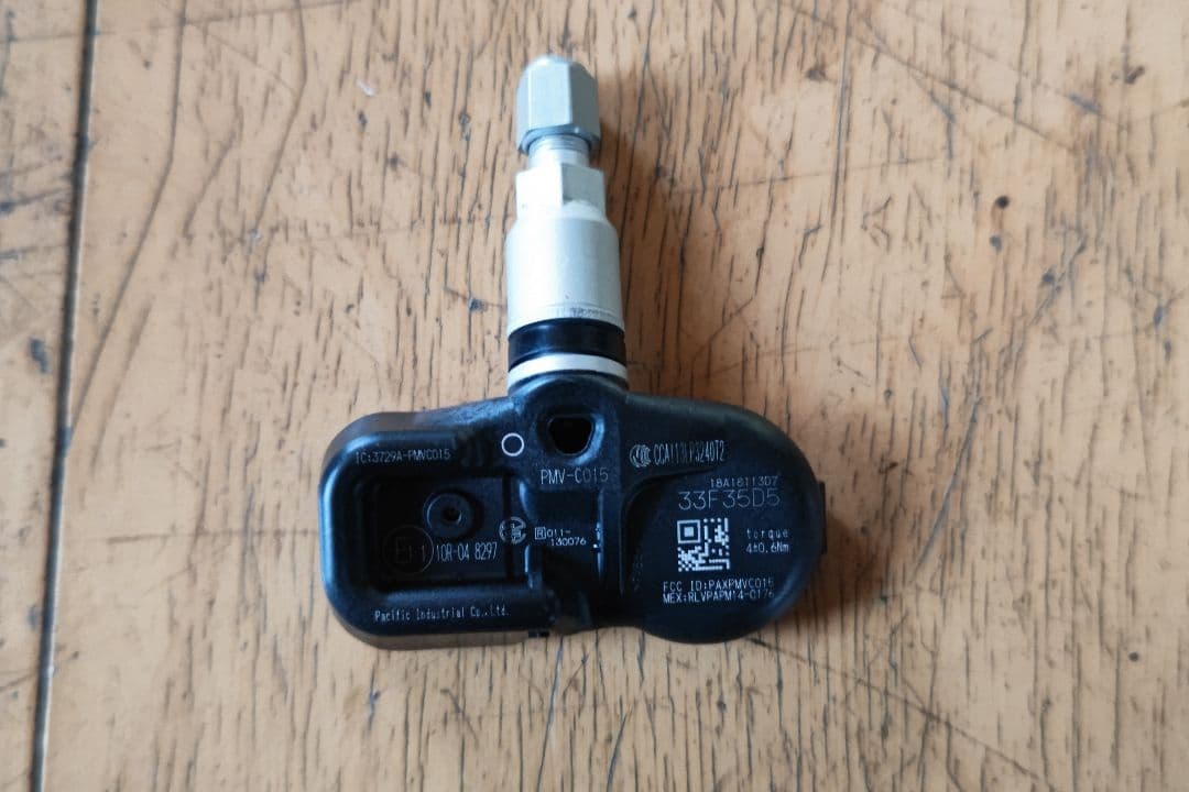 レクサス　空気圧センサー　TPMS　中古　8個（2台分）　RX NX