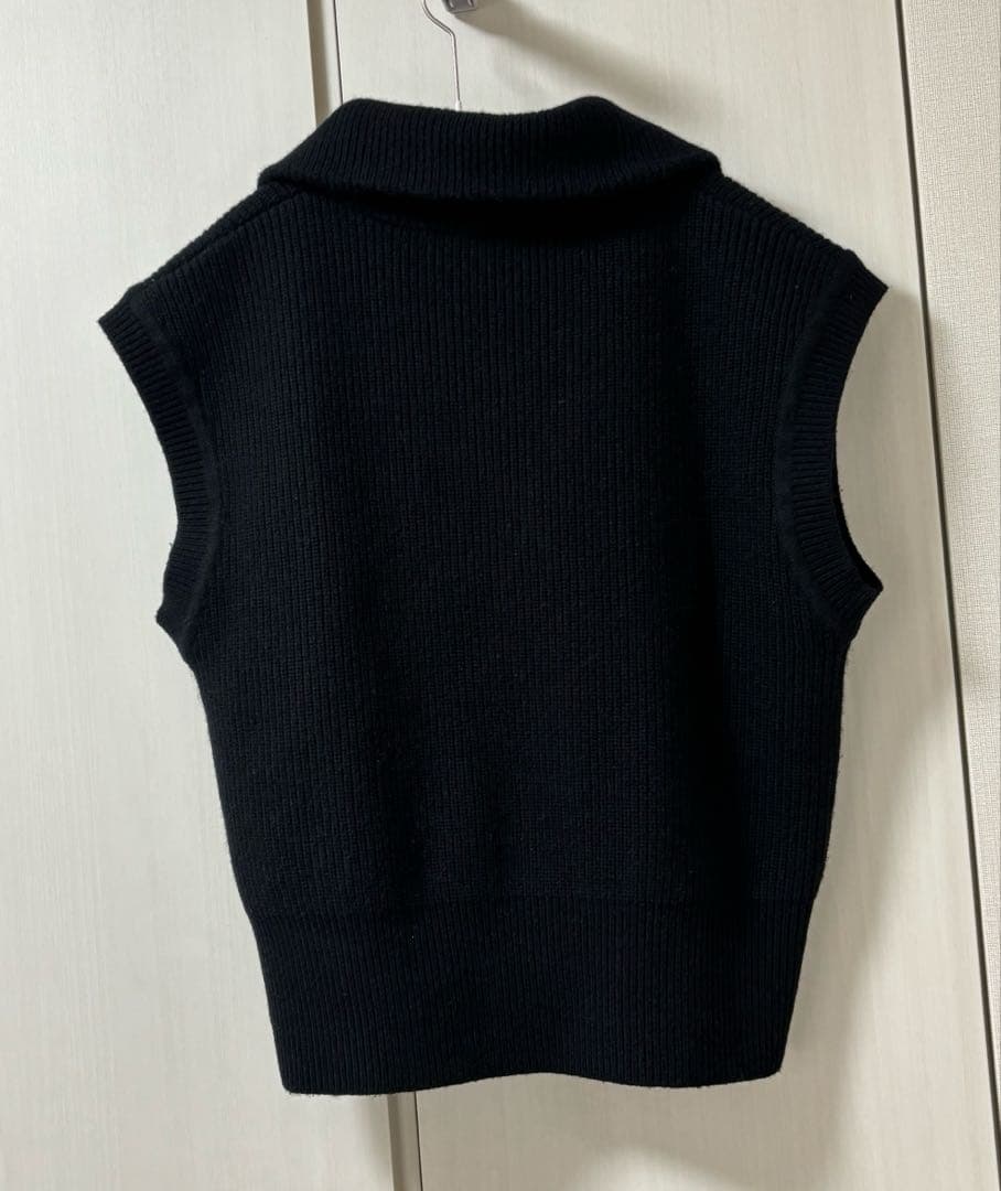 YONFA ウールカシミヤジップベスト (black)