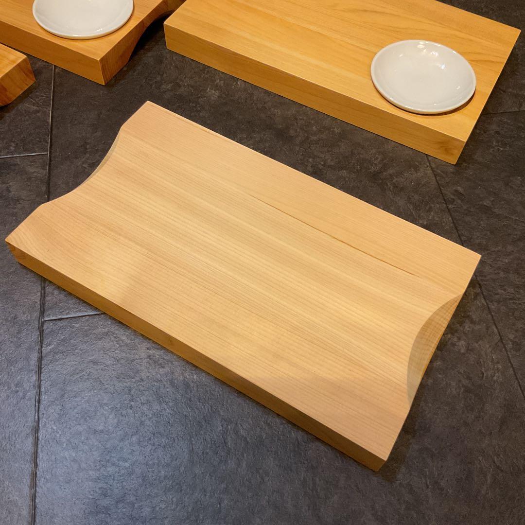 お寿司用　ひのき製　プレート　お寿司　sushi plate