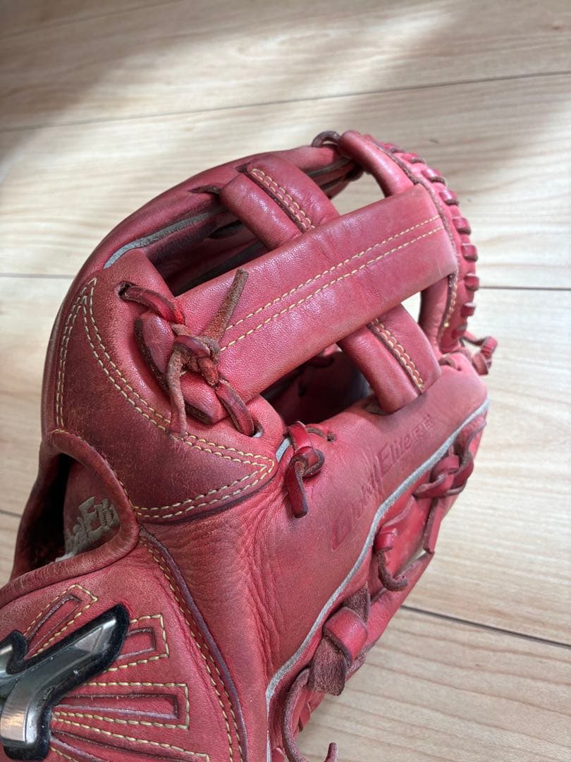 グローブ、赤バットセット