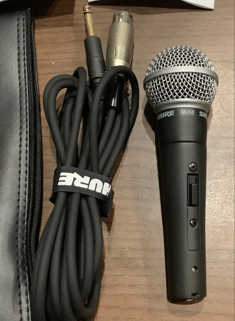 コード付き　SHURE SM58SE ダイナミックマイク　マイク　シュア