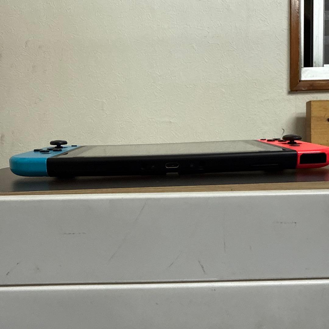 【ジャンク品】任天堂 Switch 本体のみ 電源不可（部品取り用）