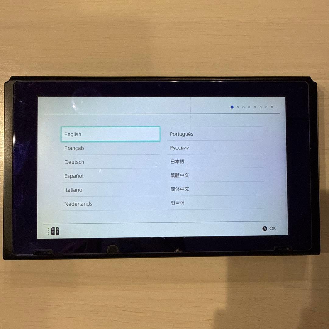 Switch本体のみ　ジャック品　画面に傷あり