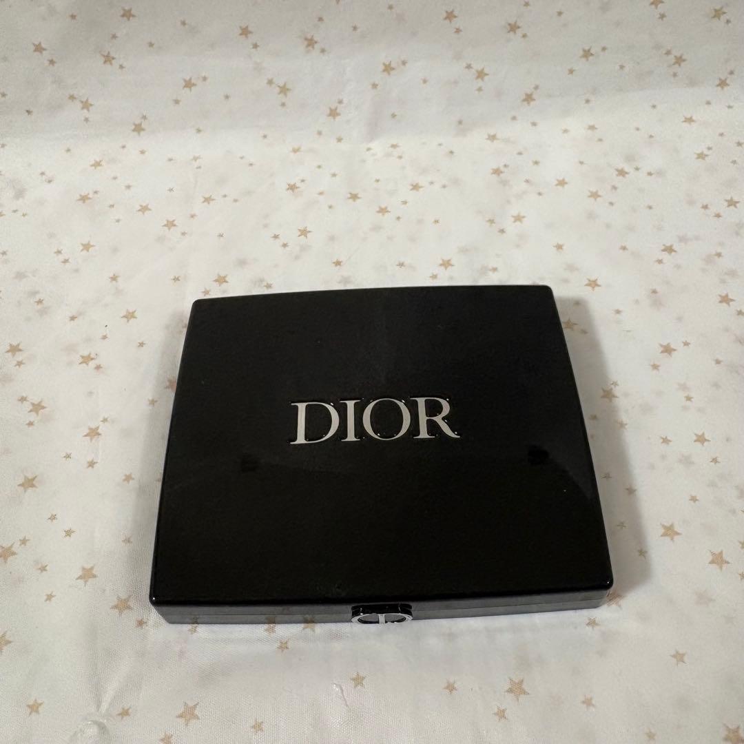美品 Dior サンククルール 645 ミントバブルガム