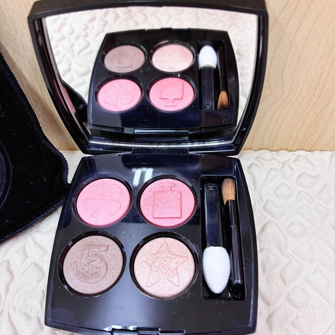 ♥《463》CHANEL　シャネル レ キャトル オンブル ブトン 209