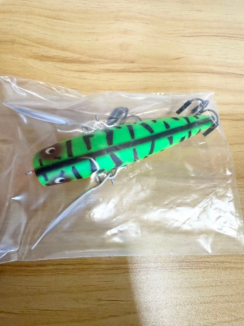 no bite ノーバイト　大きい羽