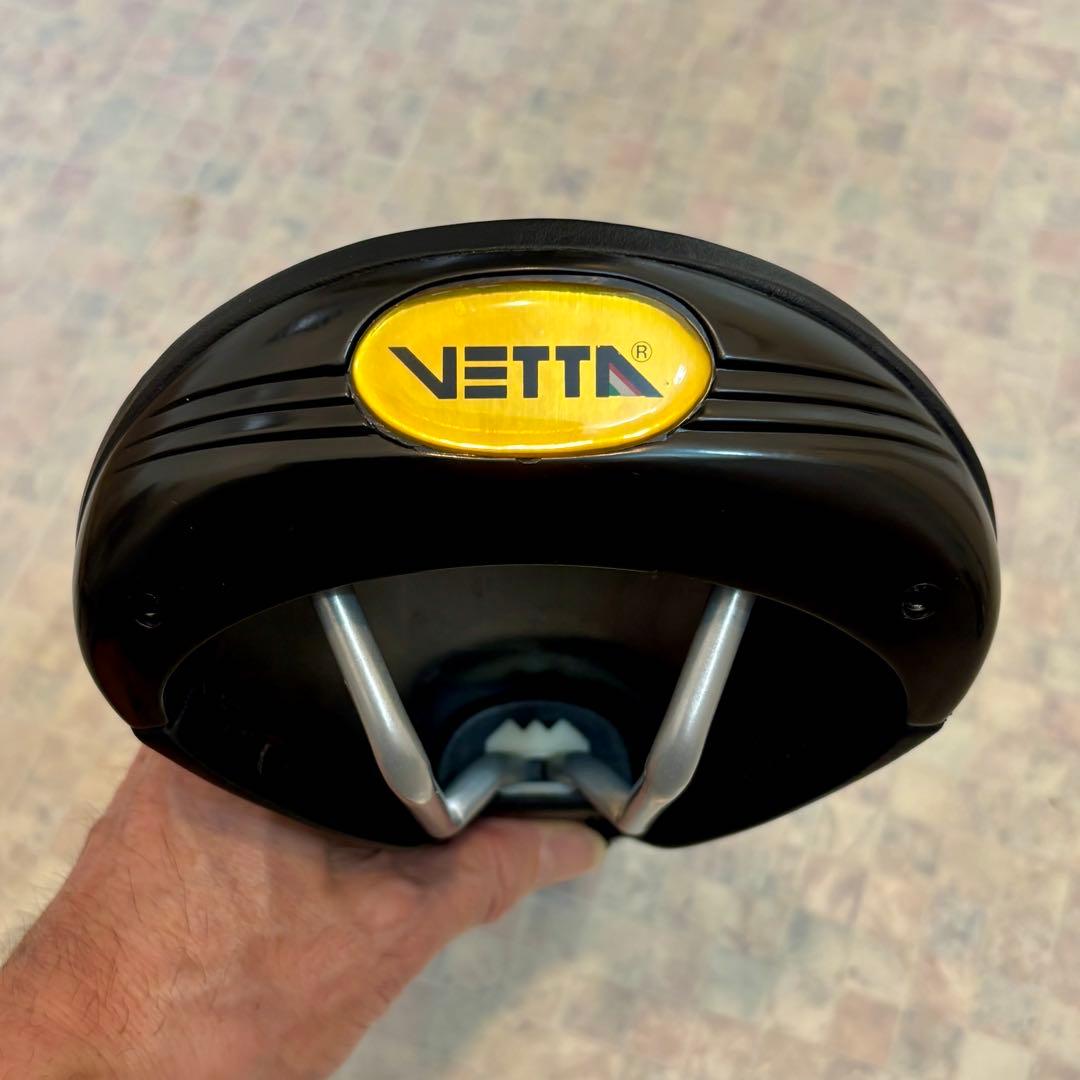 激レア!! ヴェッタ デュアル（VETTA Dual）可動式サドル 未使用品