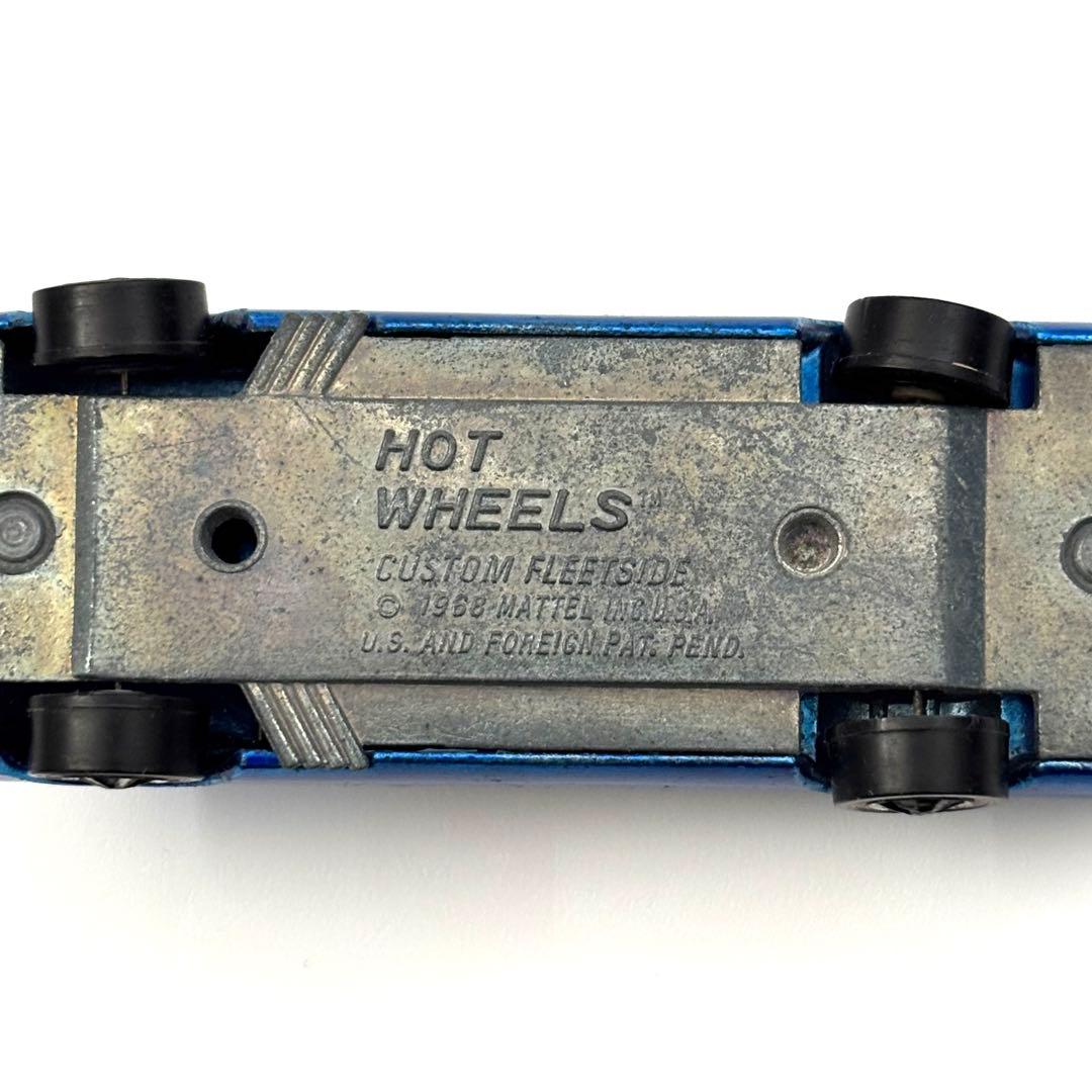 ミニカー Hot Wheels Custom Fleetside 1968 Redline