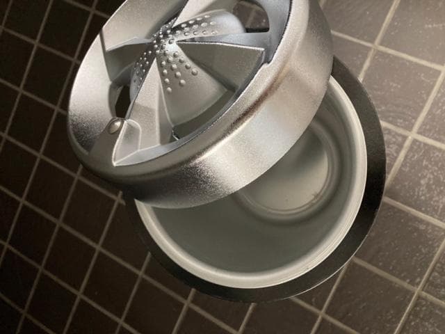 【スタンド式　灰皿】屋外使用可　倒れにくい（重量感有）