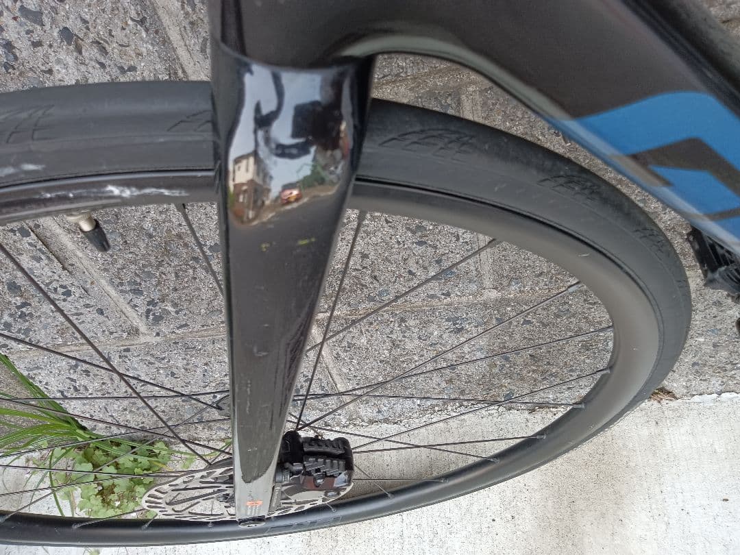 GIANT TCR ADVANCED 2 KOM ジャイアント　カーボン　軽量