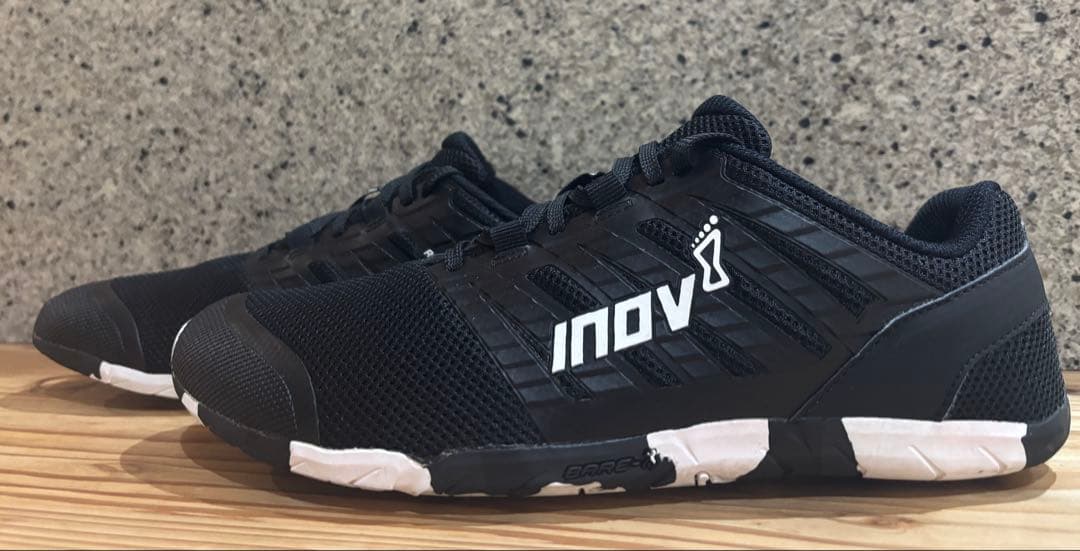 inov-8 bare-xf inov8 イノヴェイト　トレーニングシューズ