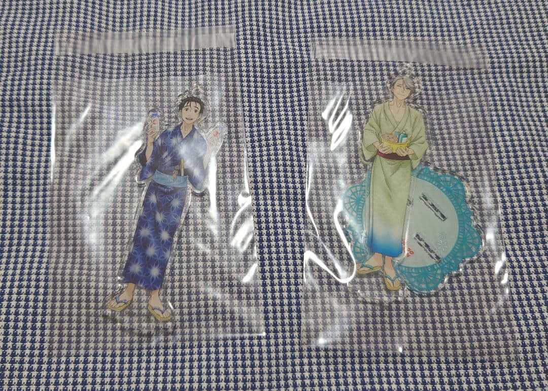 ユーリ on ICE SELECT BOOK＋特典＋大江戸温泉コラボアクスタ