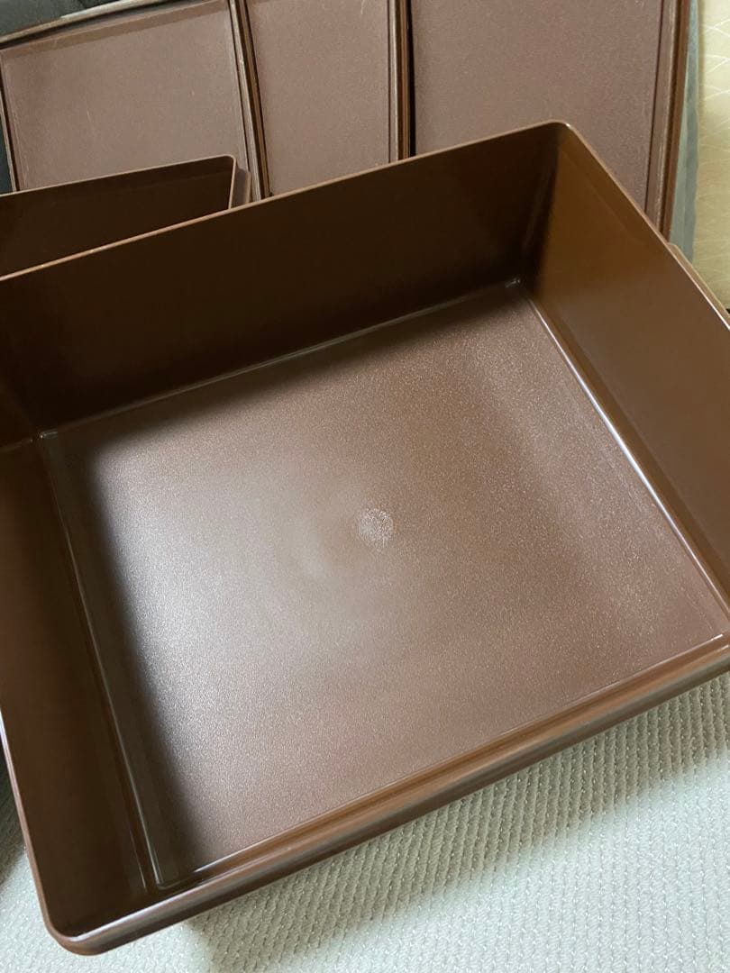 タッパー衣裳ケース