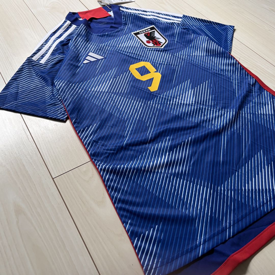 【新品タグ付き】日本代表 2022 W杯モデル 三笘薫 絶版 ユニフォーム M