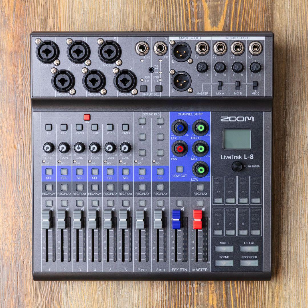 【美品②】ZOOM LiveTrak L-8 8chミキサー/レコーダー